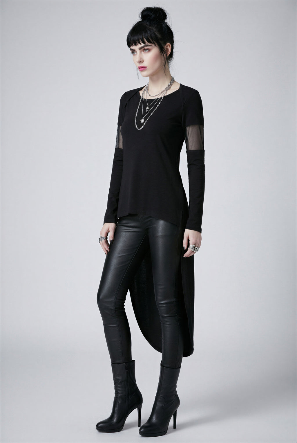 LURI tail shirt